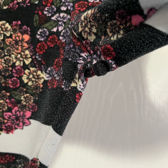 Lularoe leggings - Picture 4 of 4